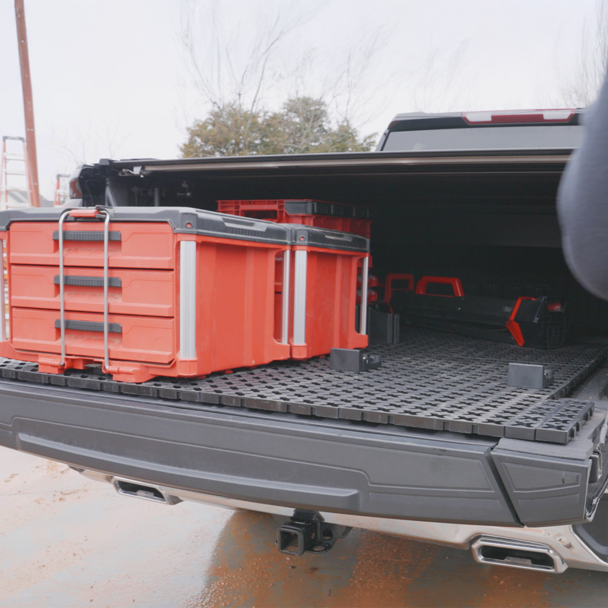The Truck Bed Organizer That Keeps Detailers Moving